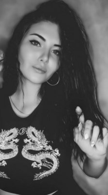Анна Никонова